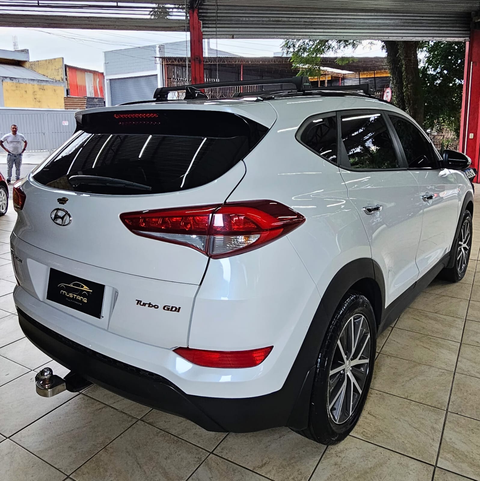 Hyundai Tucson GLS - Imagem 3
