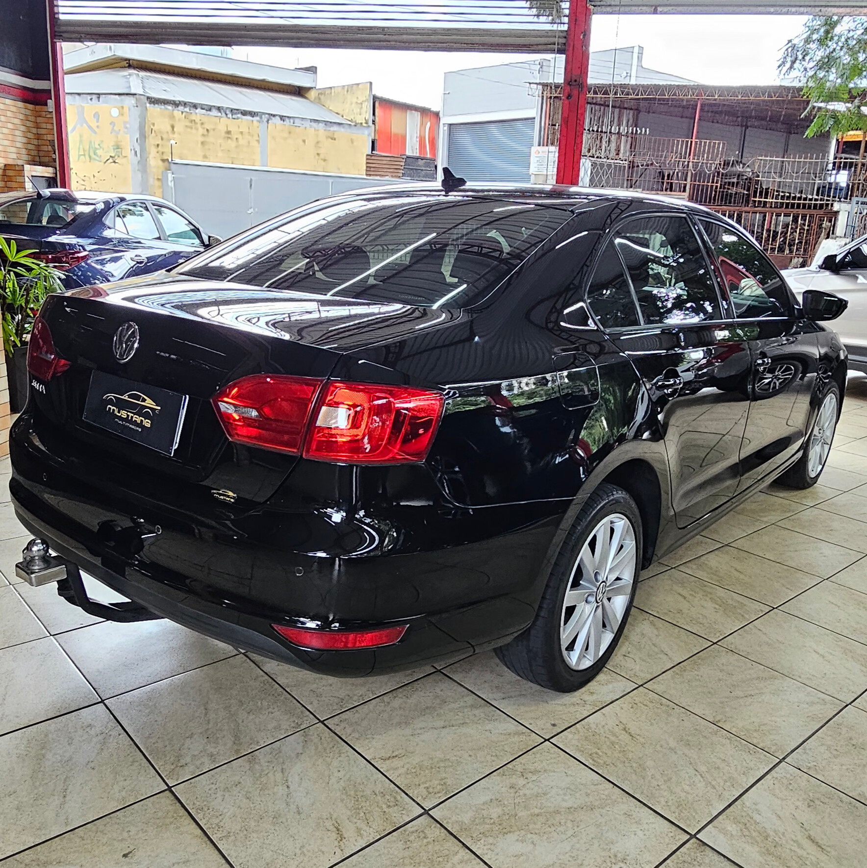 Volkswagem Jetta Comfortline 2.0 Flex AT - Imagem 3