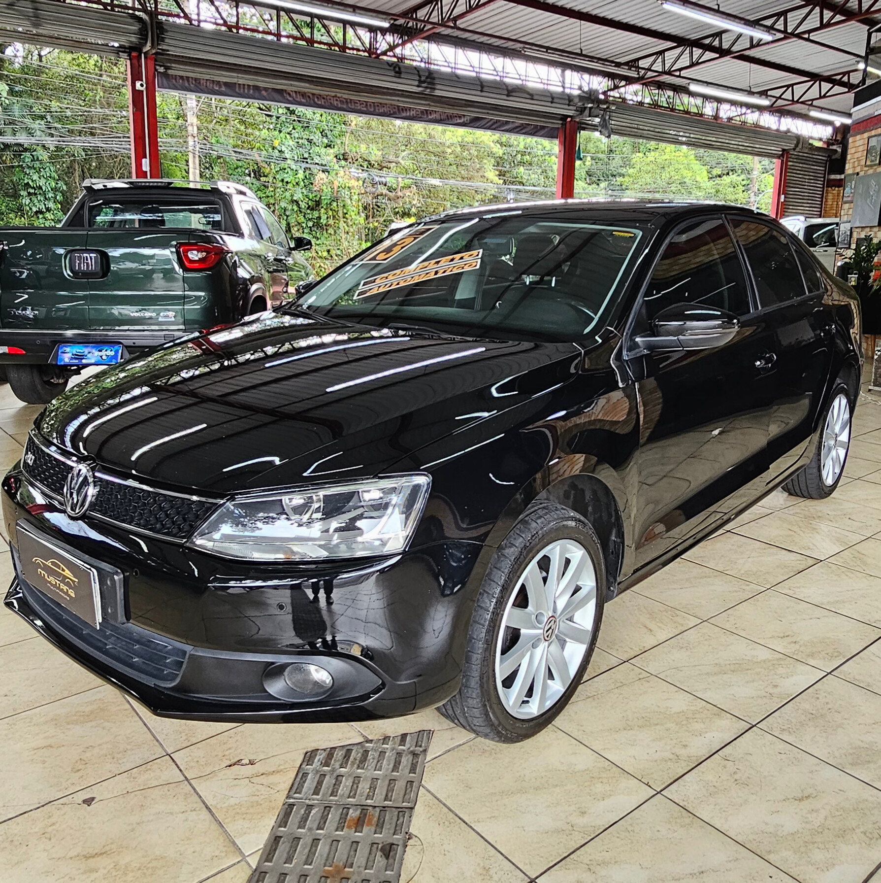 Volkswagem Jetta Comfortline 2.0 Flex AT - Imagem 6