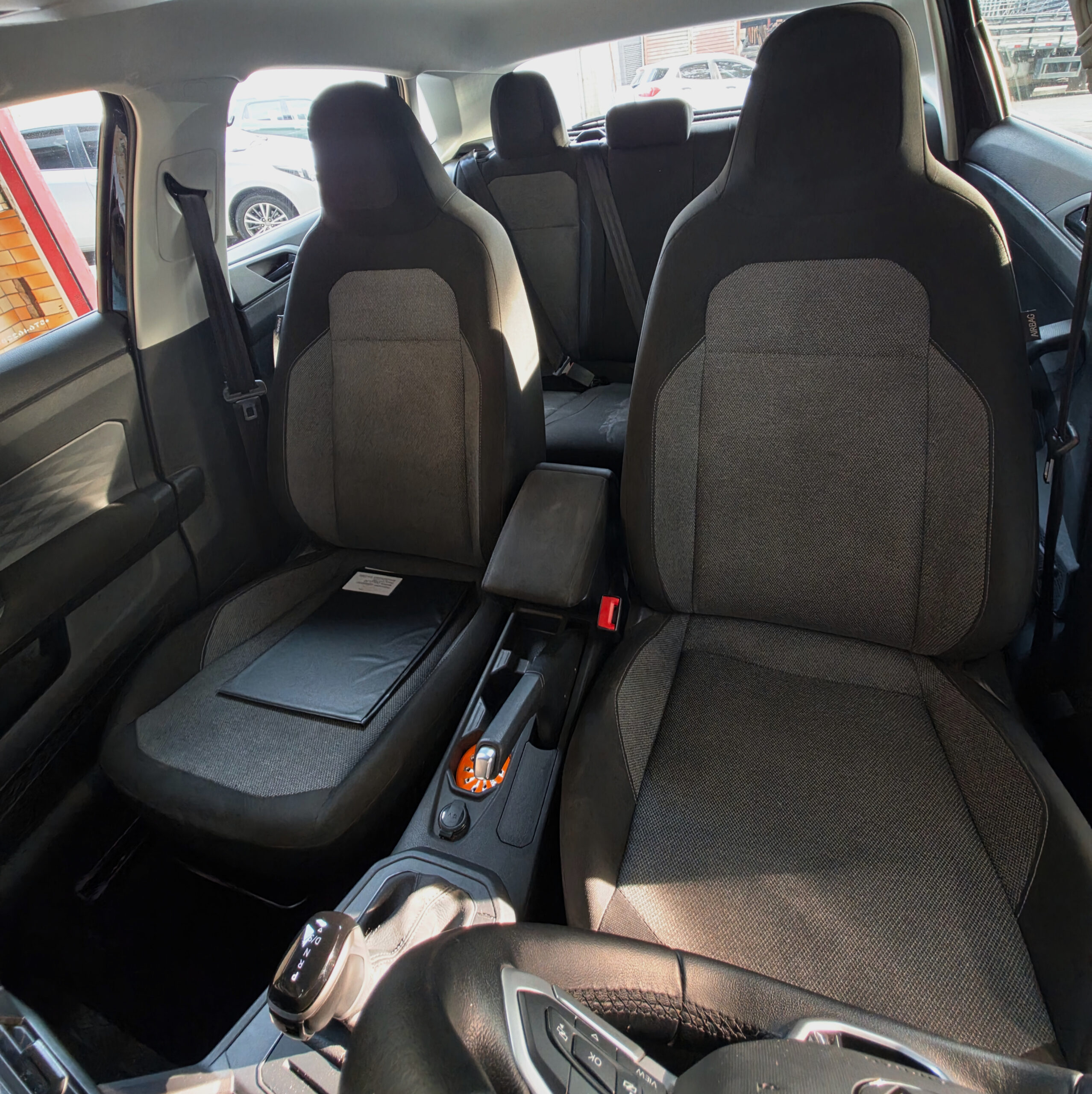 VOLKSWAGEN POLO HIGHLINE 1.0 TSI FLEX AT 2025 — PRETO - Imagem 13