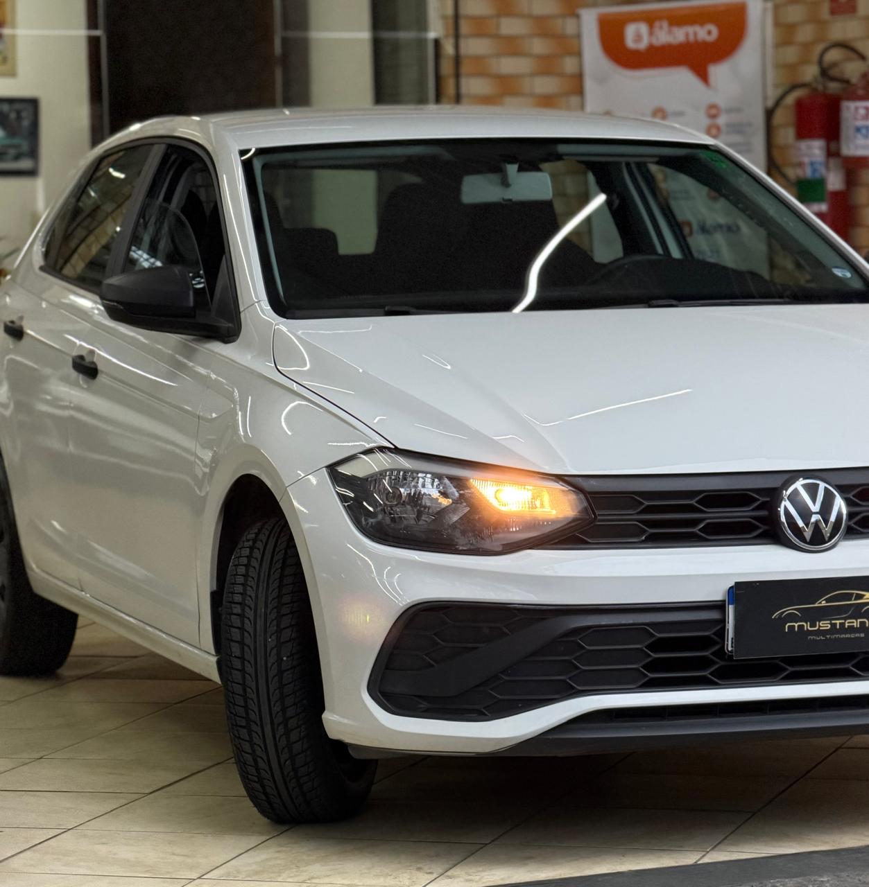 VOLKSWAGEN POLO TRACK 1.0 FLEX - Imagem 6