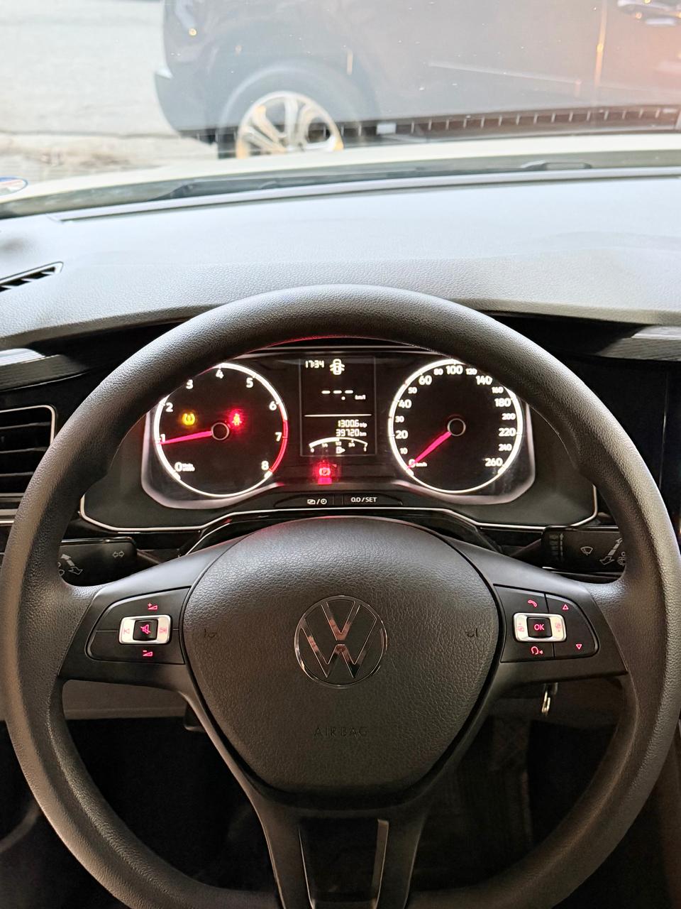 VOLKSWAGEN POLO TRACK 1.0 FLEX - Imagem 8