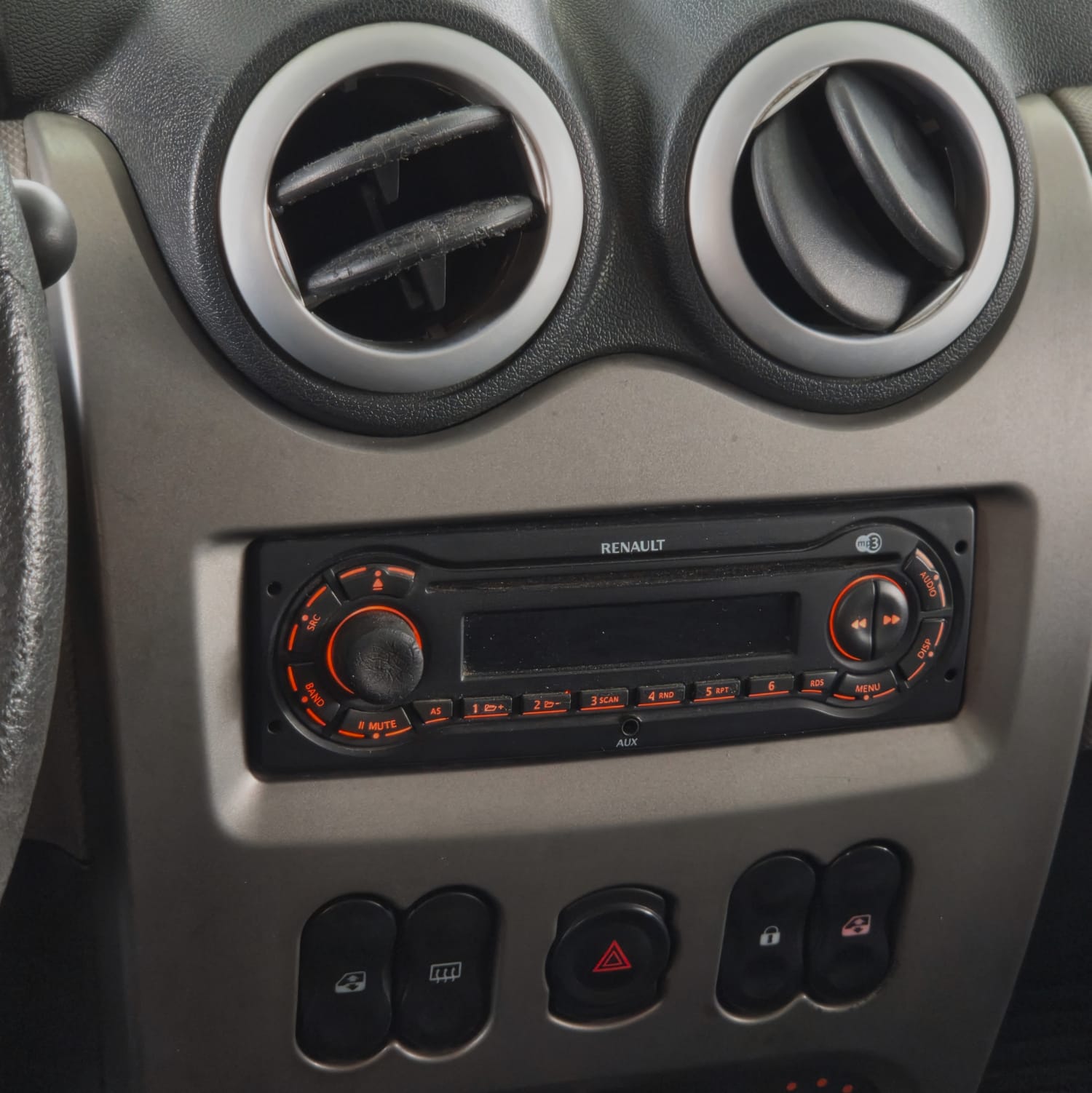 RENAULT SANDERO EXPRESSION 1.6 HI-FLEX 2011 - Imagem 13