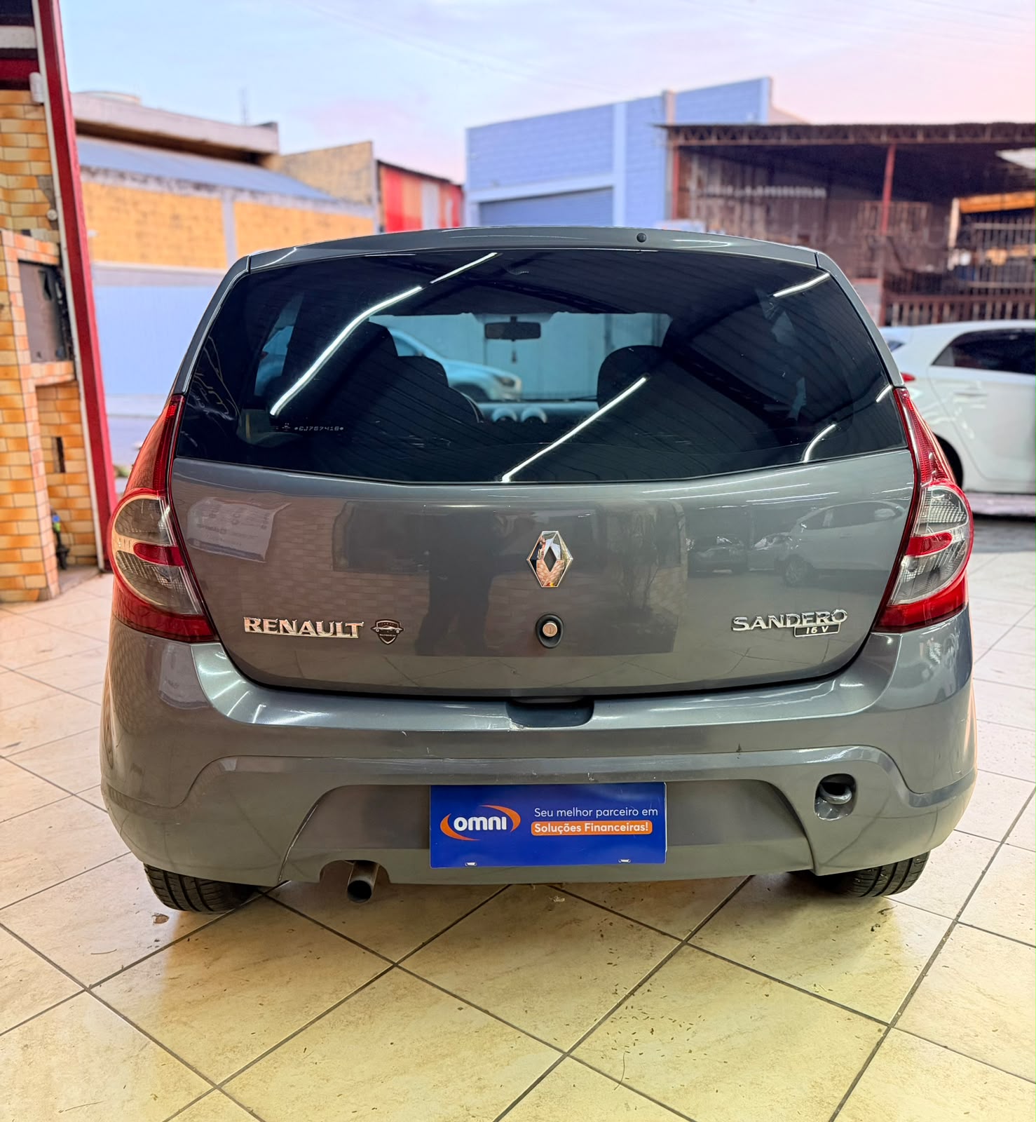 RENAULT SANDERO AUTHENTIQUE 1.0 16V FLEX 2011 - Imagem 5