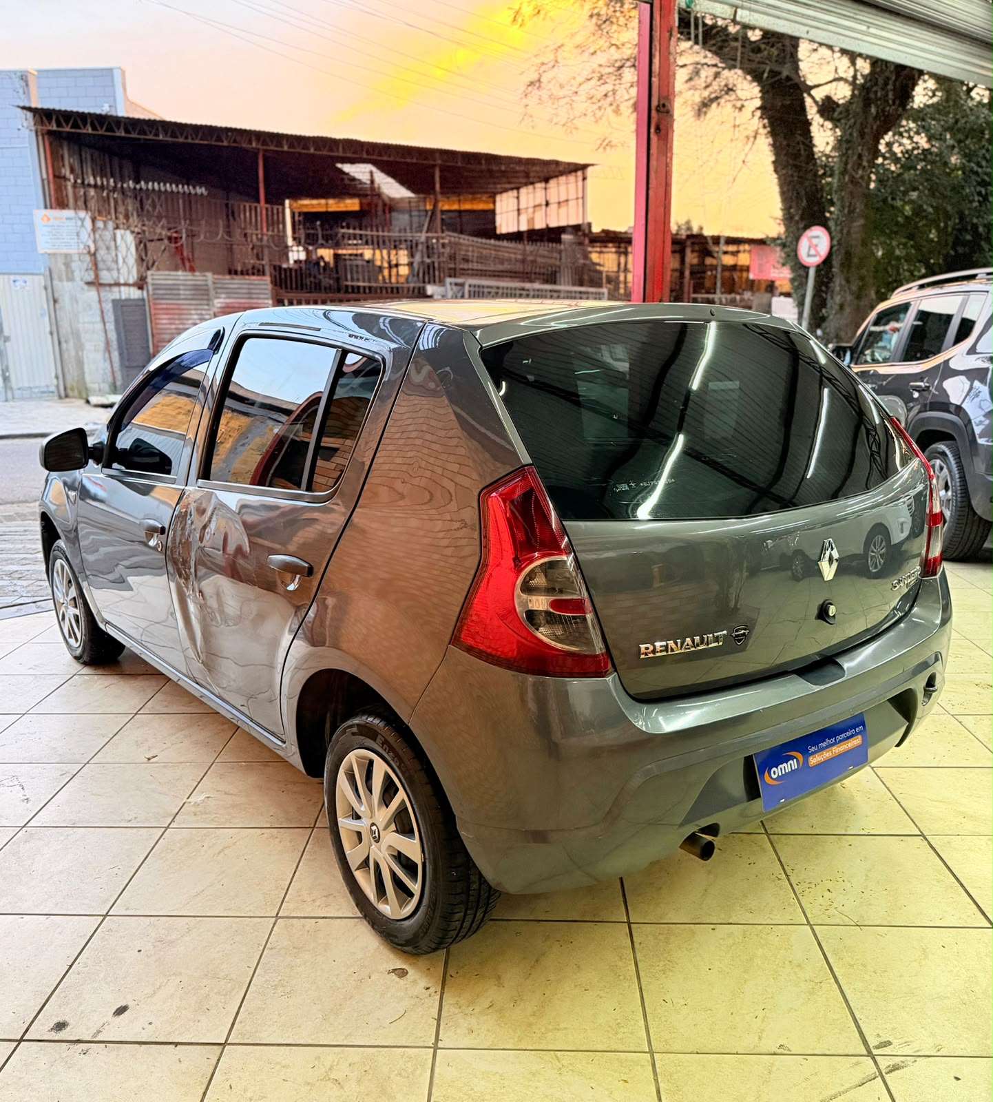 RENAULT SANDERO AUTHENTIQUE 1.0 16V FLEX 2011 - Imagem 6